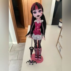 Original Draculara Doll